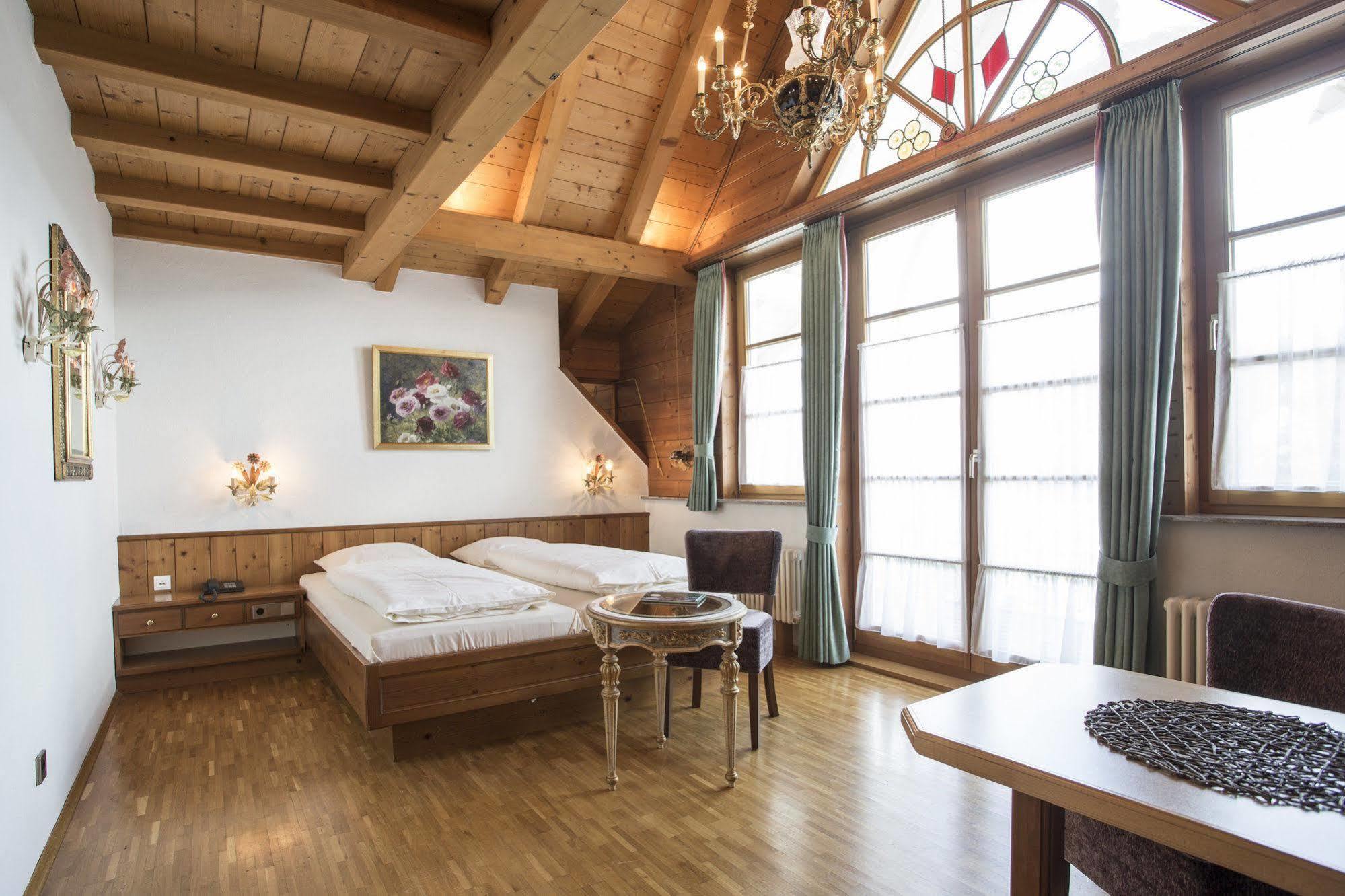 Meiser Rosenstuben Hotel Фихтенау Екстериор снимка
